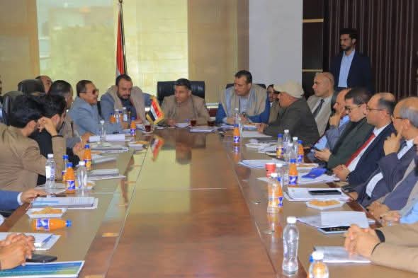 صنعاء : الغرفة التجارية الصناعية بأمانة العاصمة صنعاء تشارك في تدشين لجان 