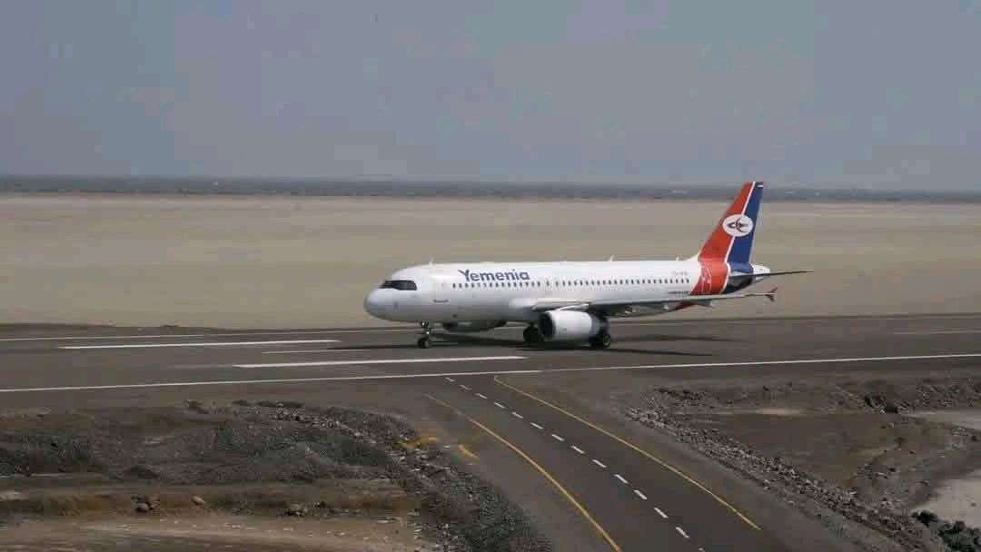 مصادر محليه تكشف عن  استئناف رحلات مطار صنعاء الدولي