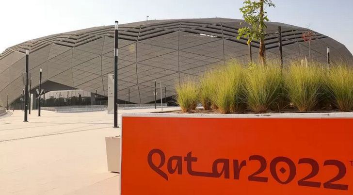 كأس العالم في قطر: العاملون في قطاع الأمن يتعرضون لـ”انتهاكات ممنهجة”