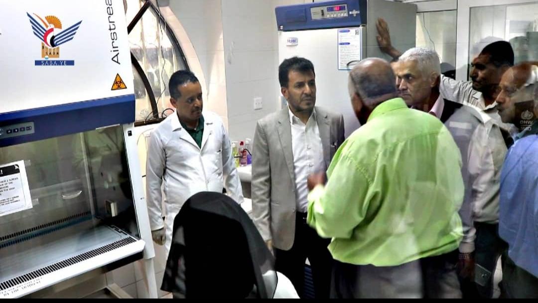 وزير الصحة يفتتح فرع المركز الوطني لمختبرات الصحة العامة بمحافظة إب* 