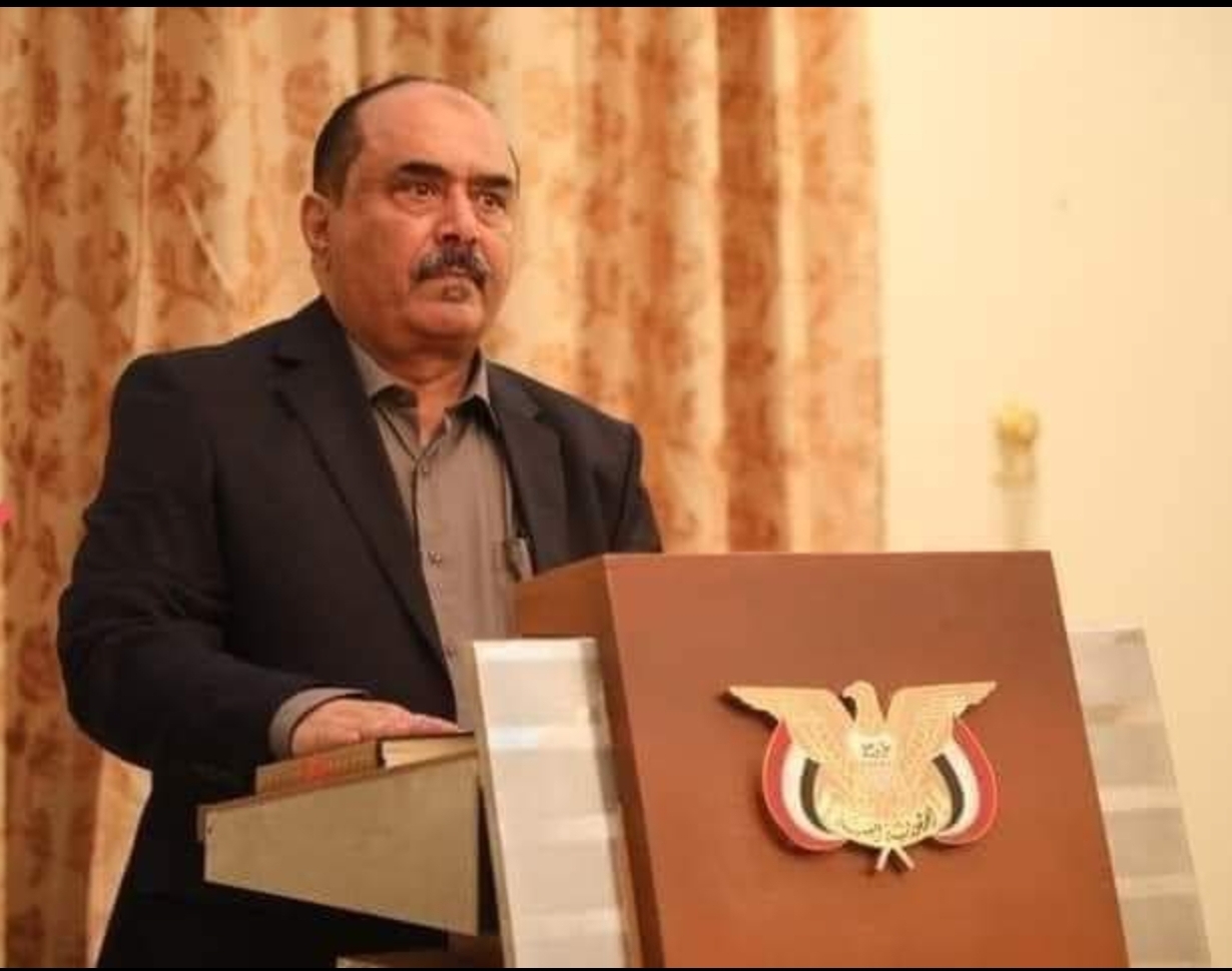 محافظ شبوة اللواء العولقي يدعو أبناء المحافظة للانسحاب من مواقع تحشيدات العدو السعودي